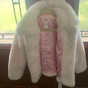 Girls faux fur coat